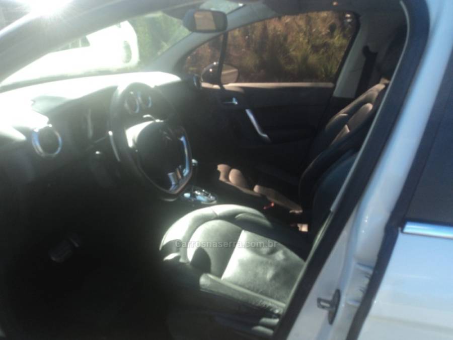 CITROËN - C3 - 2013/2014 - Branca - R$ 42.000,00