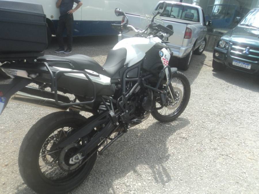 BMW - F 800 - 2015/2016 - Branca - R$ 45.000,00