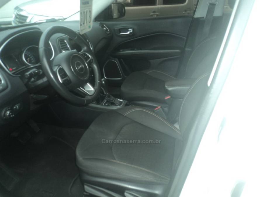 JEEP - COMPASS - 2017/2018 - Branca - R$ 95.000,00