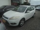 FORD - FOCUS - 2010/2011 - Branca - R$ 35.000,00