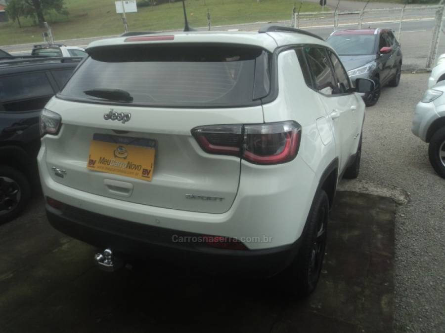 JEEP - COMPASS - 2017/2018 - Branca - R$ 95.000,00