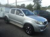 TOYOTA - HILUX - 2011/2012 - Prata - R$ 110.000,00