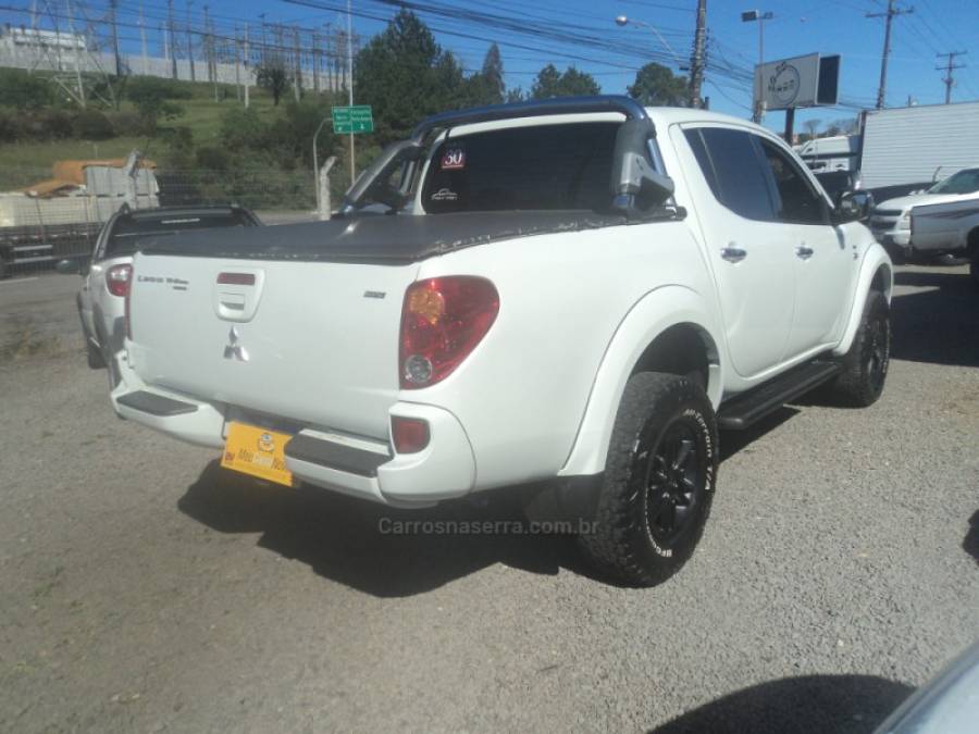 MITSUBISHI - L200 TRITON - 2014/2015 - Branca - R$ 118.000,00