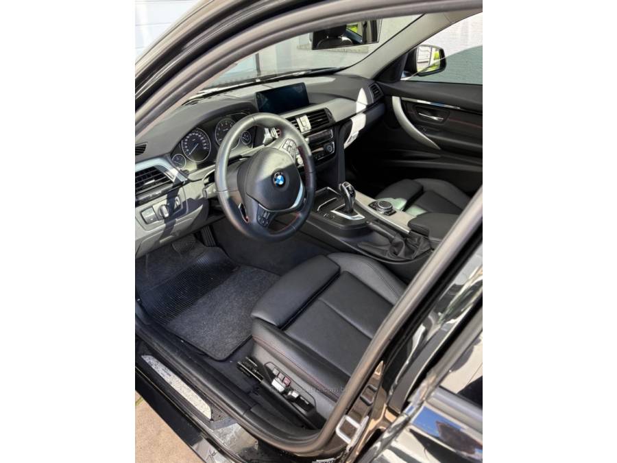BMW - 328I - 2017/2017 - Preta - R$ 148.000,00