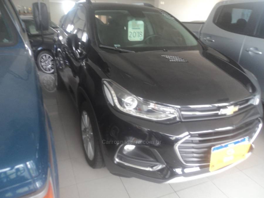 CHEVROLET - TRACKER - 2017/2018 - Preta - R$ 88.000,00