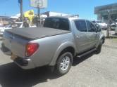 MITSUBISHI - L200 - 2015/2015 - Prata - R$ 120.000,00