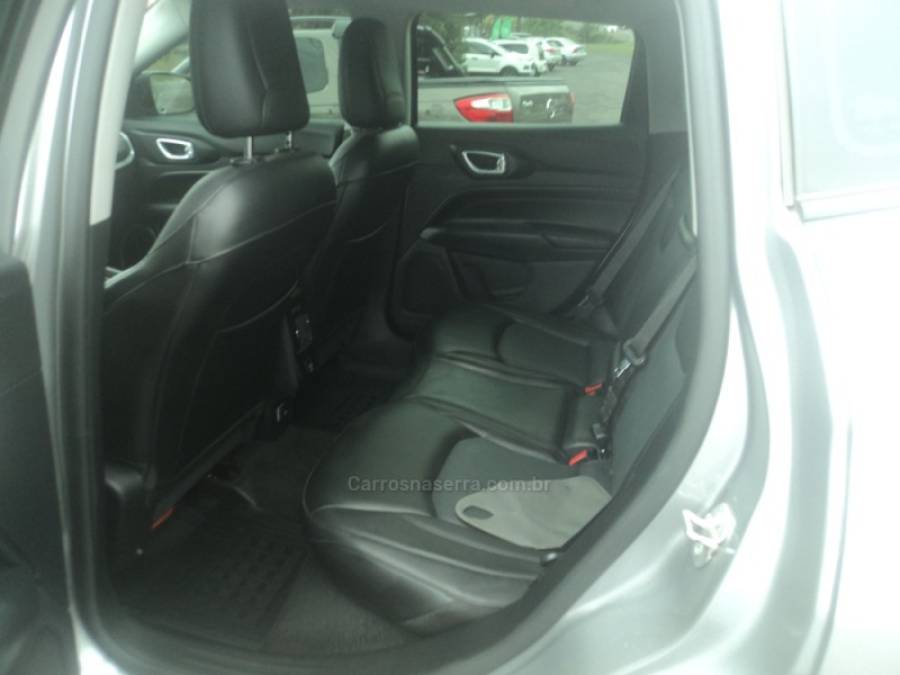 JEEP - COMPASS - 2021/2022 - Prata - R$ 140.000,00