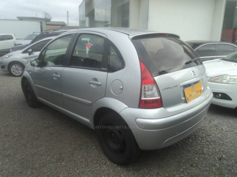 CITROËN - C3 - 2008/2009 - Prata - R$ 22.000,00