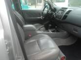 TOYOTA - HILUX - 2010/2010 - Prata - R$ 120.000,00