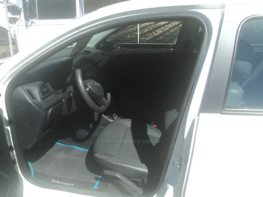 VOLKSWAGEN - VOYAGE - 2021/2021 - Branca - R$ 53.000,00