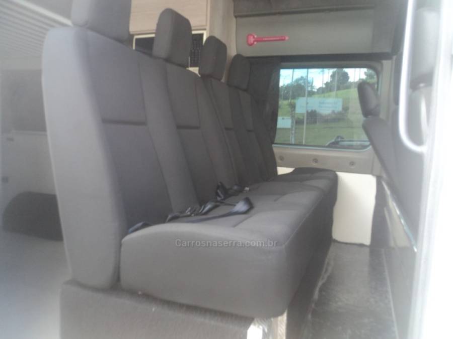 RENAULT - MASTER - 2020/2021 - Branca - R$ 225.000,00